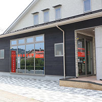 西風新都のこころ衣笠歯科医院|広島市安佐南区のこころ入口からすぐ